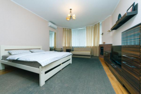  Apartment Poznyaky-Bazhana  Киев